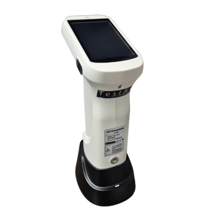 Spektrofotometr ST-700